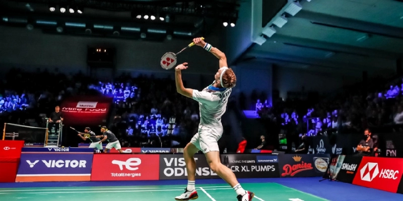 Giải Yonex Aerosensa